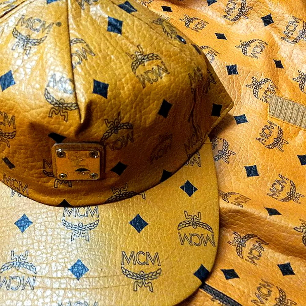 Vintage 80's MCM (Dapper Dan) Jacket & Hat sz. XL and Hat snapback - Picture 3 of 11